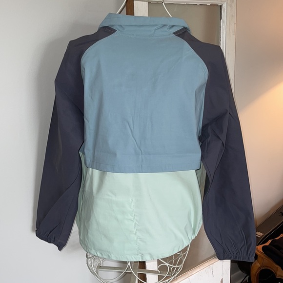 The North Face Class V Windbreaker/Anorak/pullover/NWT - Picture 4 of 9